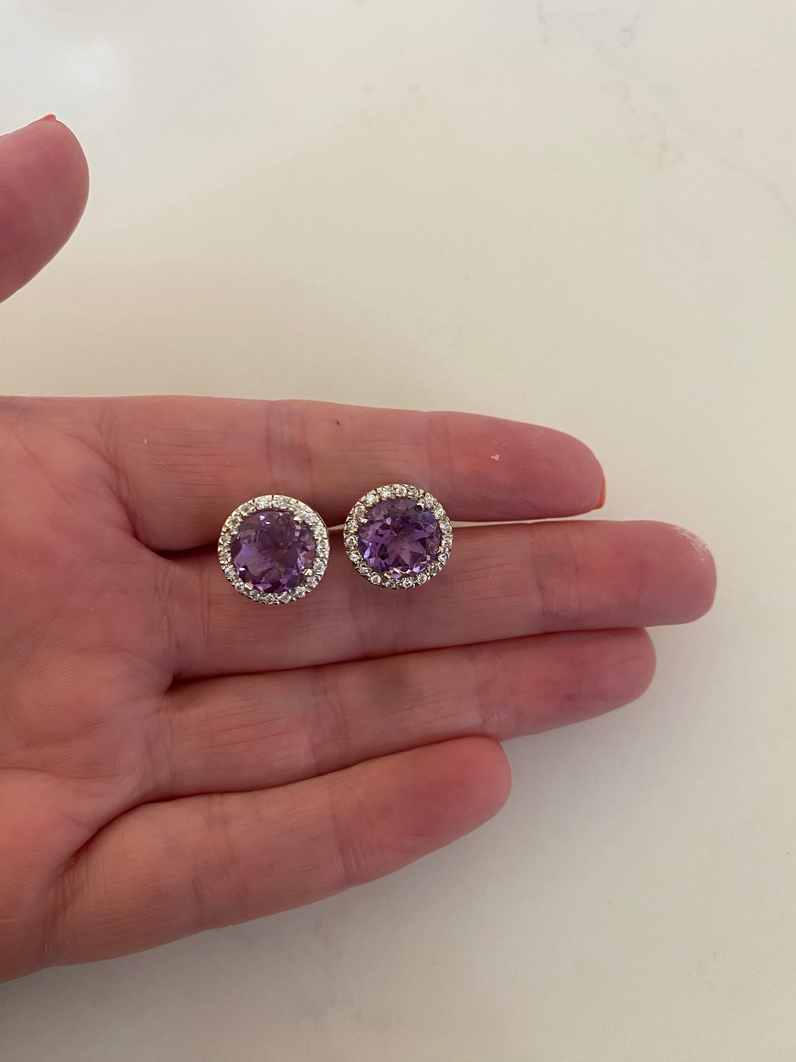 Amethyst Etoile Violette Stud Earrings